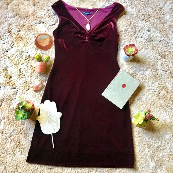 {Laundry by Shelli Segal} Velvet Cocktail Dress 10 - Picture 6 of 8